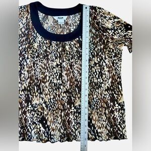 Alia Leopard Print Women's Top